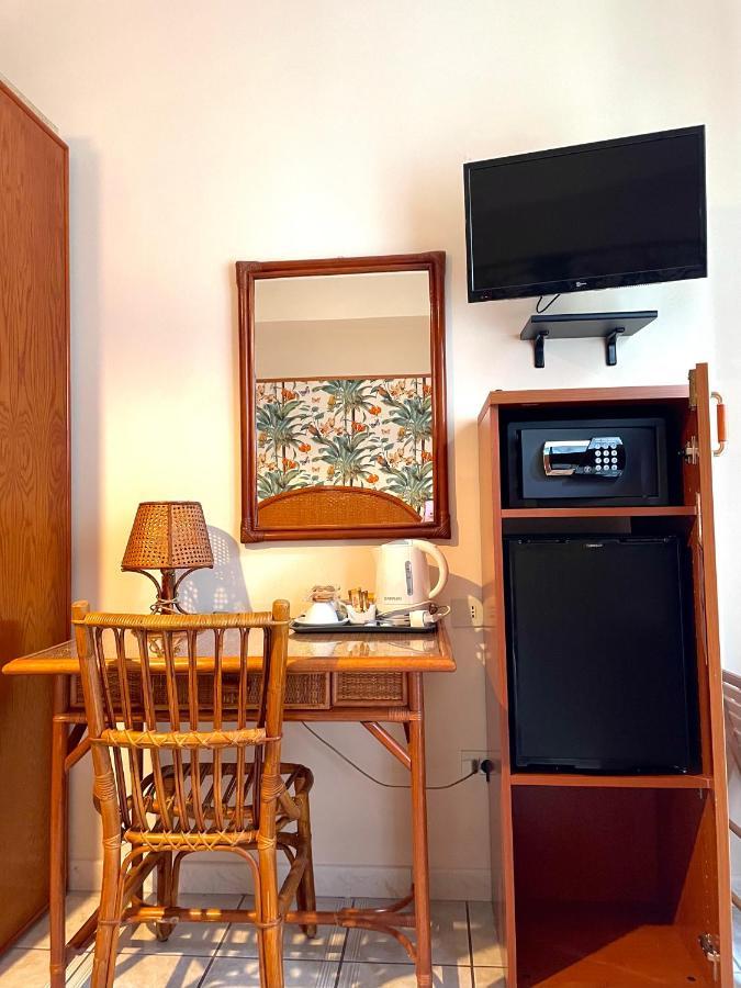 Casa Famiani Bed & Breakfast Letojanni Extérieur photo